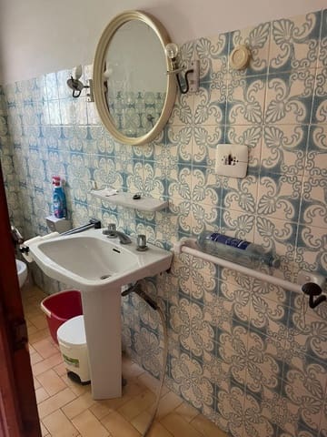 4 bedroom Villa for sale in Calpe / Calp - € 360,000 (Ref: 9863978)