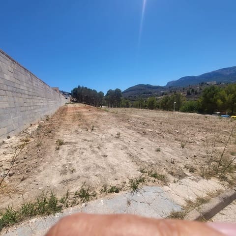 Mark till salu i Calpe / Calp - 245 000 € (Ref: 9866389)