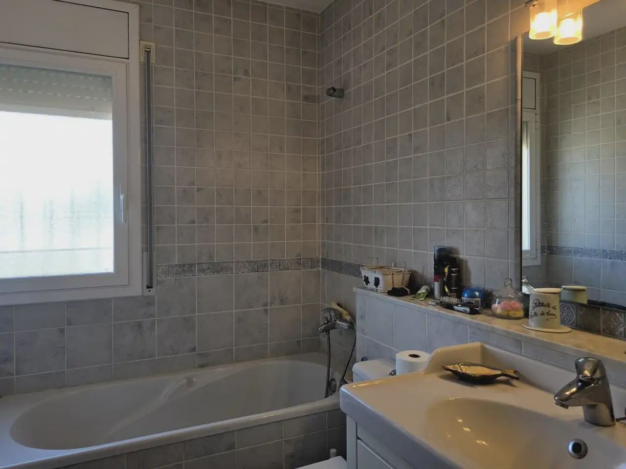 Pareado de 4 habitaciones en L'Ametlla de Mar en venta con garaje - 420.000 € (Ref: 10004850)