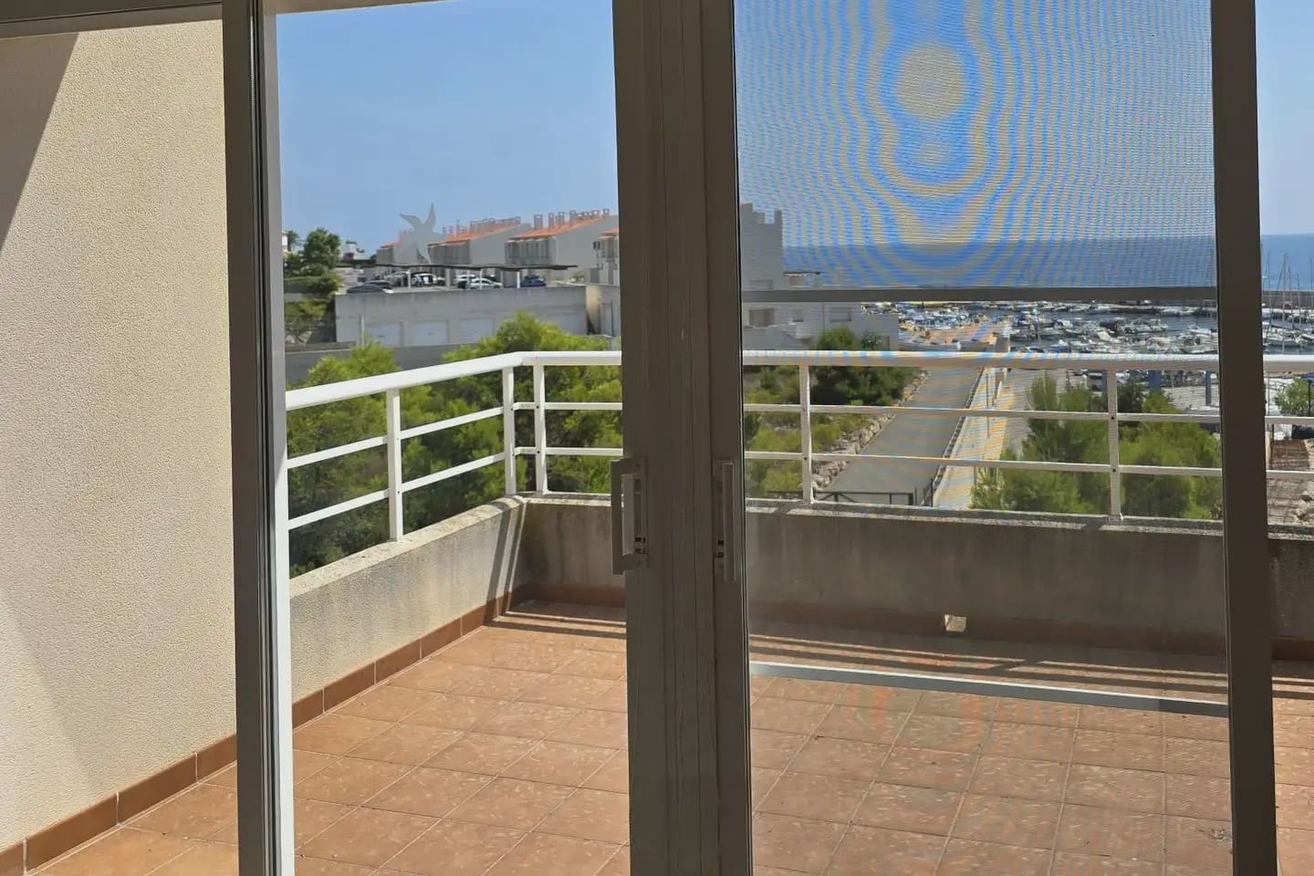 Pareado de 4 habitaciones en L'Ametlla de Mar en venta con garaje - 420.000 € (Ref: 10004850)