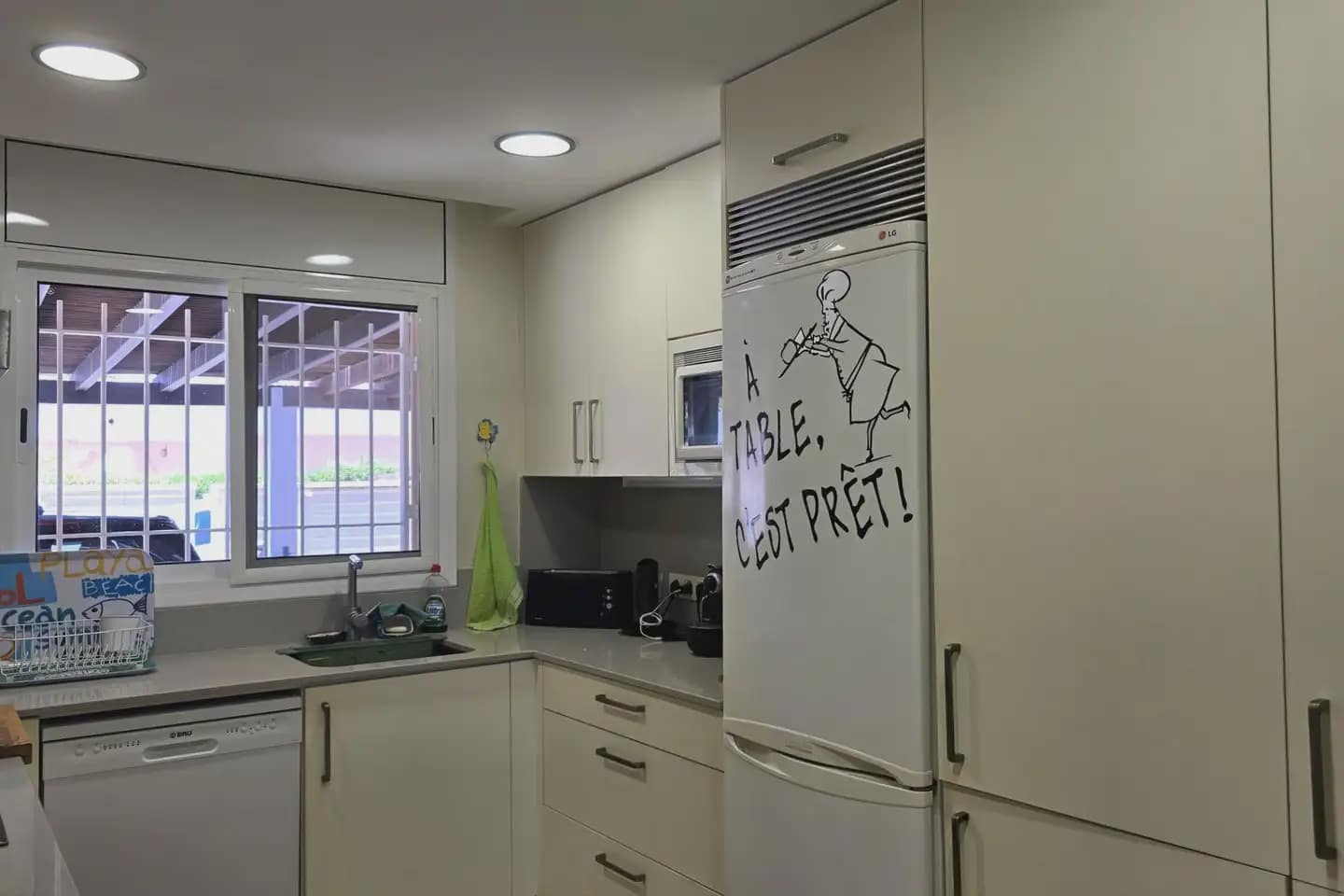 Pareado de 4 habitaciones en L'Ametlla de Mar en venta con garaje - 420.000 € (Ref: 10004850)