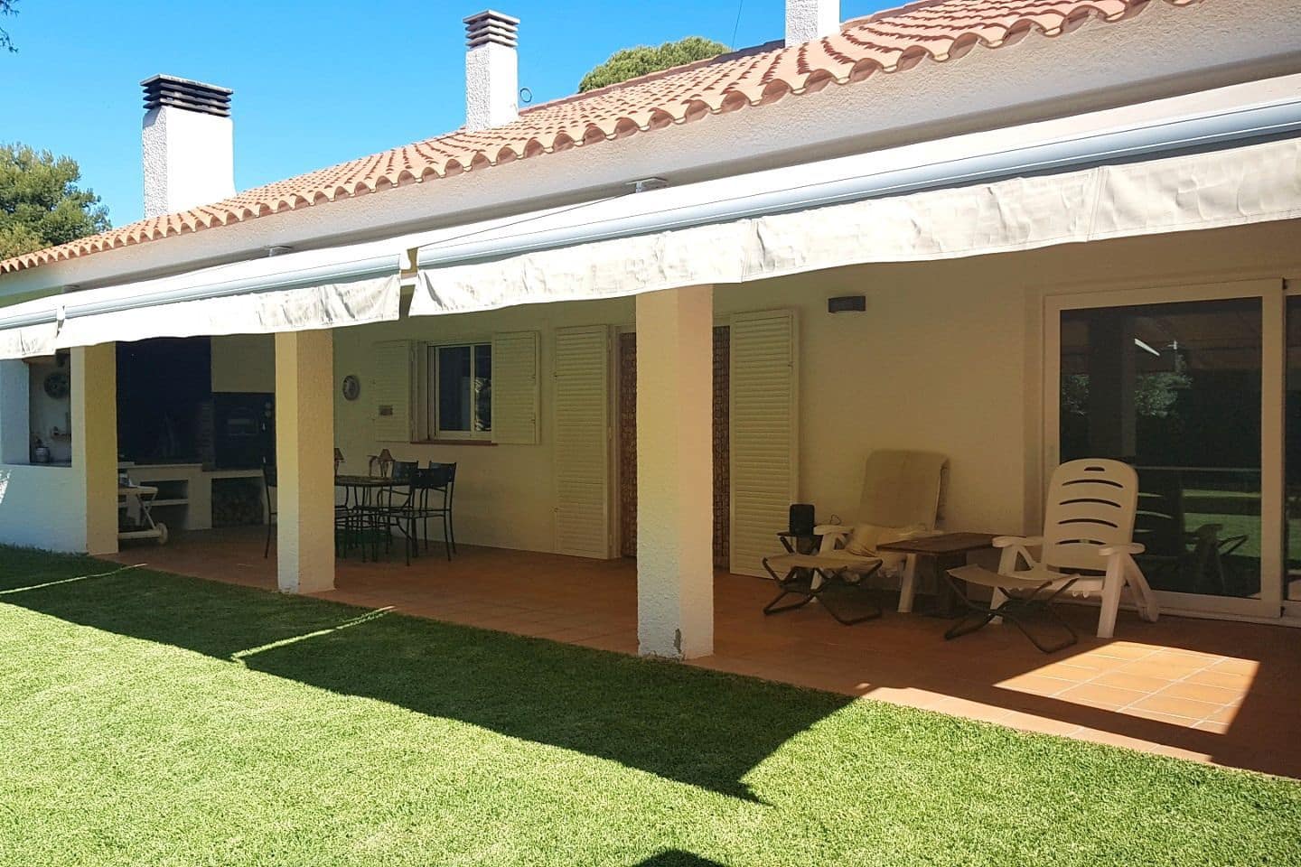 5 soveværelse Villa til salg i Calafat med swimmingpool garage - € 1.135.000 (Ref: 6654827)