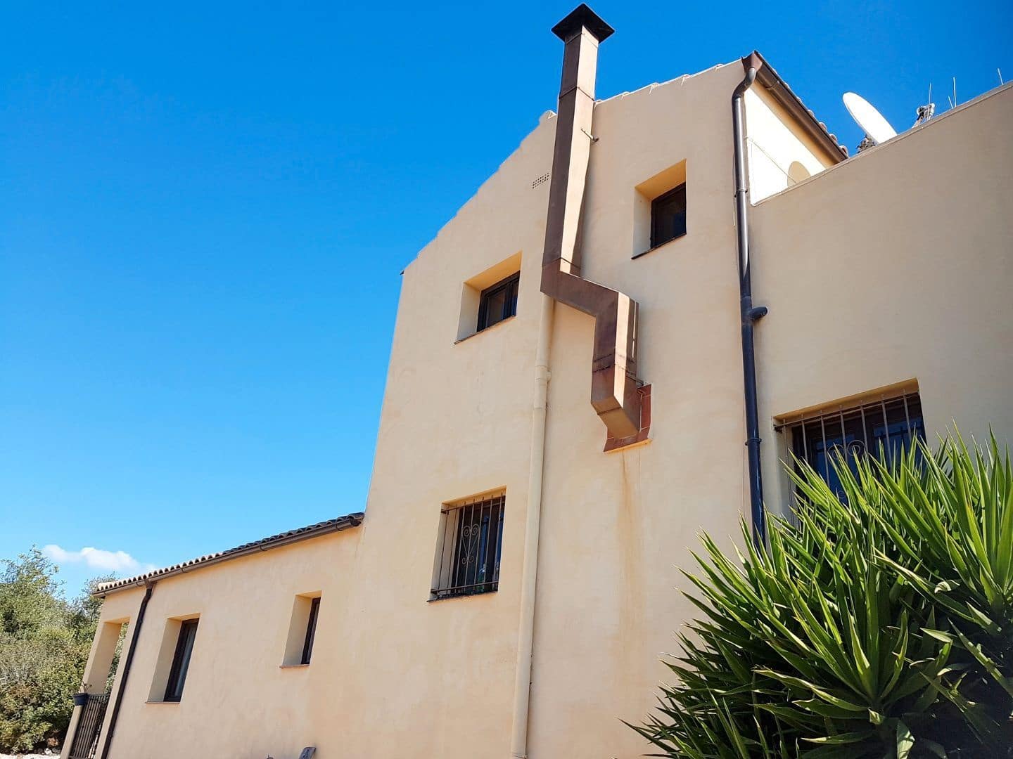 8 soveværelse Finca/Landehus til salg i L'Ametlla de Mar med swimmingpool - € 525.000 (Ref: 6769551)