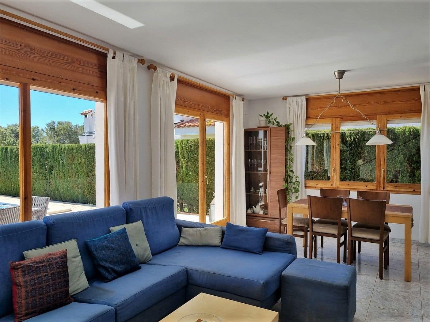 5 soveværelse Villa til salg i Calafat med swimmingpool garage - € 350.000 (Ref: 7506738)