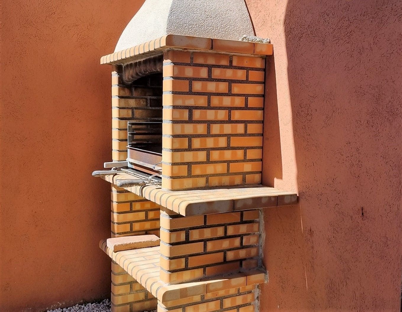 5 soveværelse Villa til salg i Calafat med swimmingpool garage - € 350.000 (Ref: 7506738)