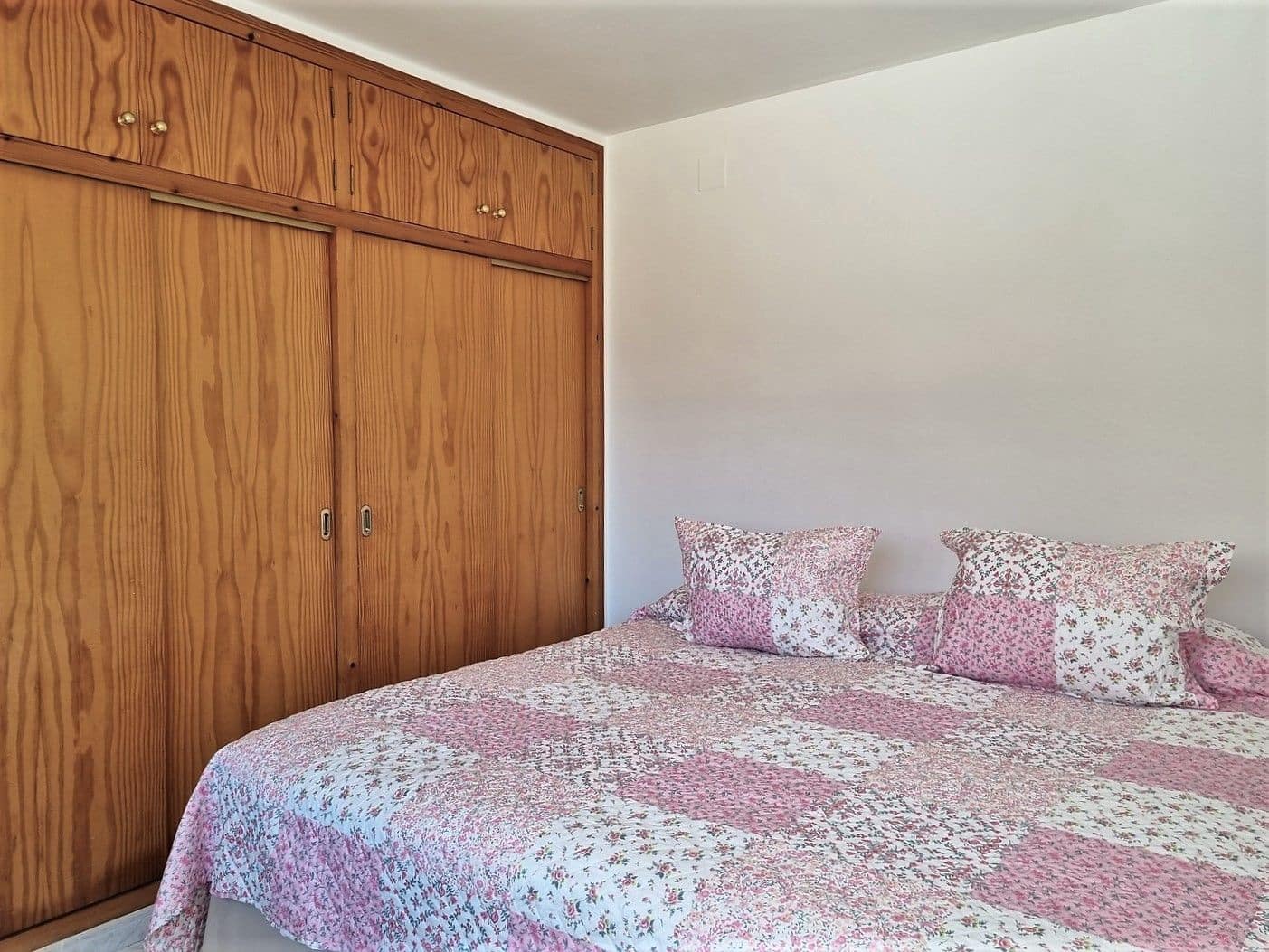 5 soveværelse Villa til salg i Calafat med swimmingpool garage - € 350.000 (Ref: 7506738)