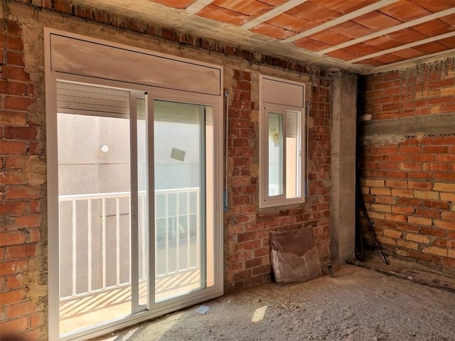 3 makuuhuone Asunto myytävänä paikassa L'Ametlla de Mar - 109 000 € (Ref: 9241143)