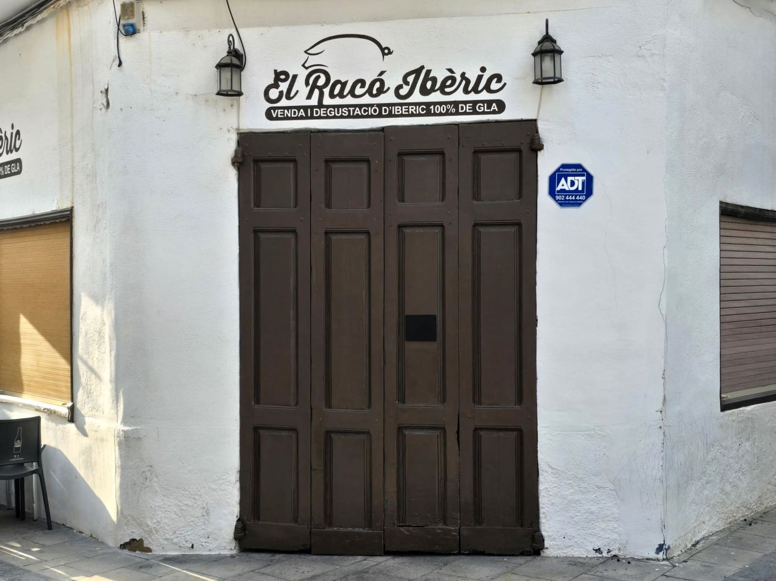 Commercial for sale in L'Ametlla de Mar - € 168,000 (Ref: 9319997)