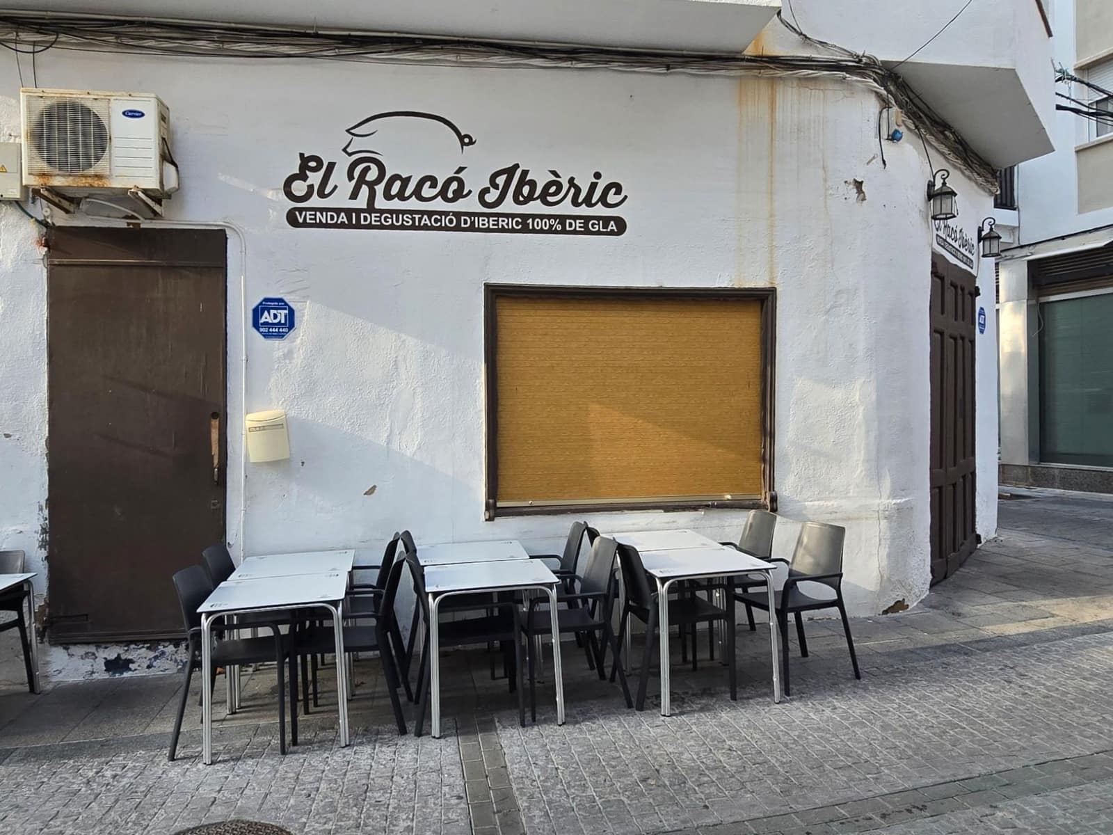 Commercial for sale in L'Ametlla de Mar - € 168,000 (Ref: 9319997)