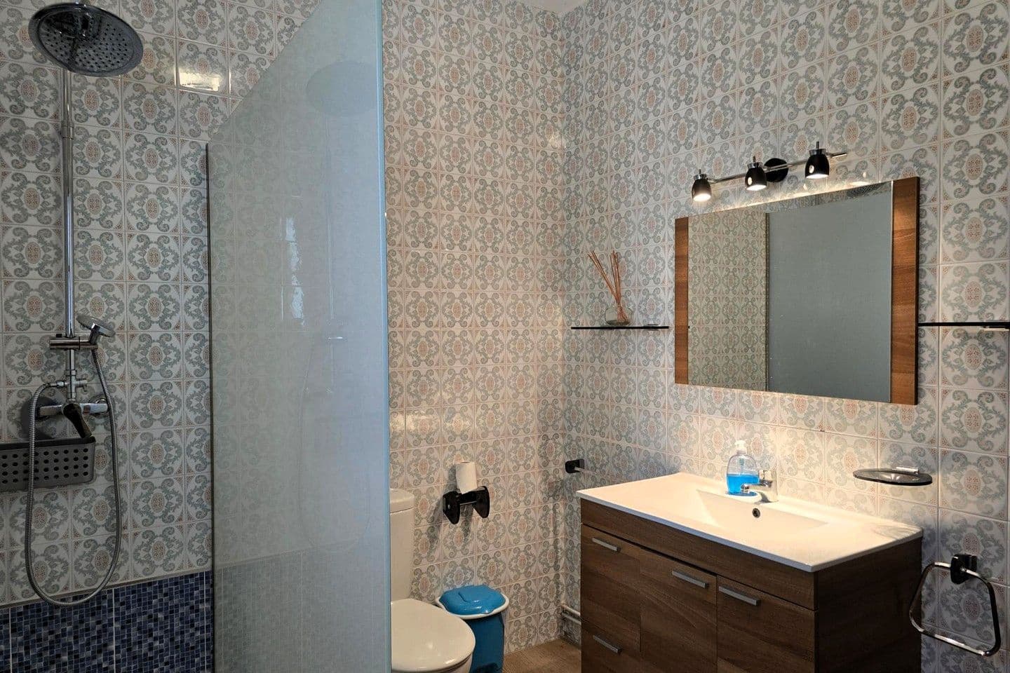 Chalet de 3 habitaciones en L'Ametlla de Mar en venta con piscina garaje - 425.000 € (Ref: 9464852)