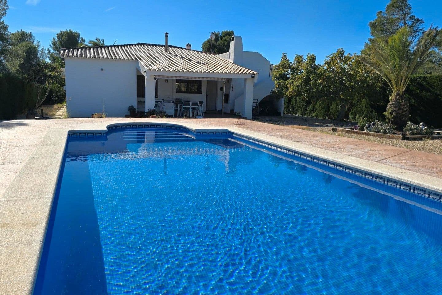 Chalet de 3 habitaciones en L'Ametlla de Mar en venta con piscina garaje - 425.000 € (Ref: 9464852)