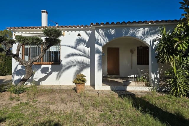 Chalet de 3 habitaciones en L'Ametlla de Mar en venta con piscina garaje - 425.000 € (Ref: 9464852)