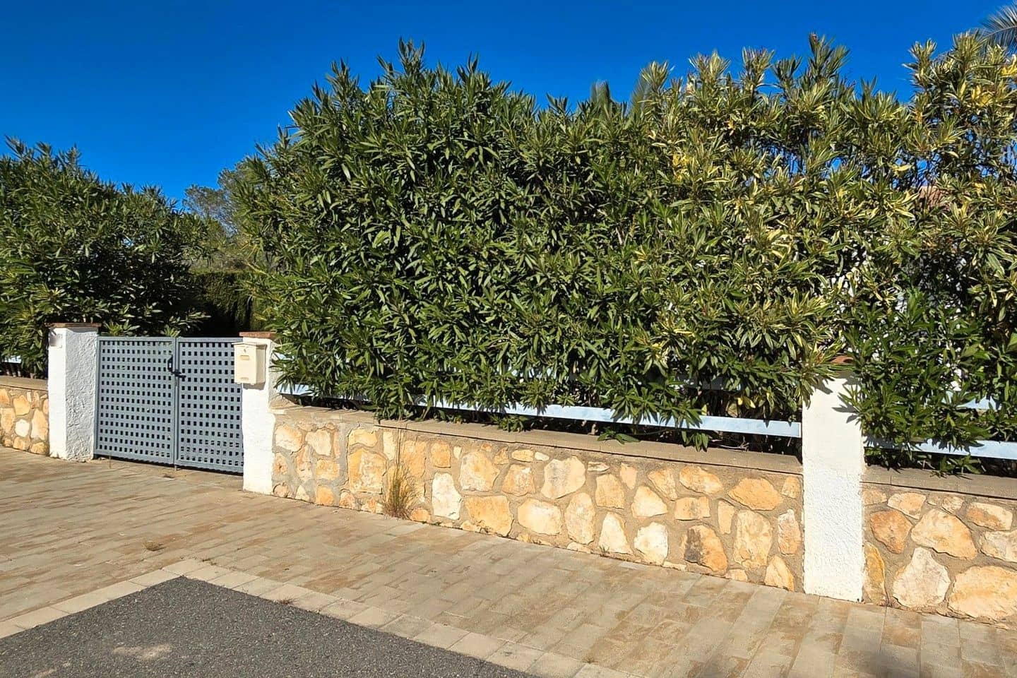 Chalet de 3 habitaciones en L'Ametlla de Mar en venta con piscina garaje - 425.000 € (Ref: 9464852)