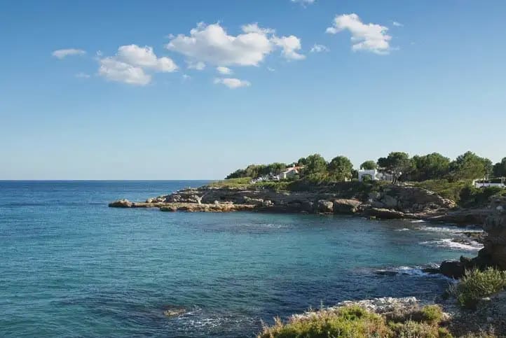 3 makuuhuone Rivitalo myytävänä paikassa L'Ametlla de Mar mukana uima-altaan 
autotalli - 385 000 € (Ref: 9783429)