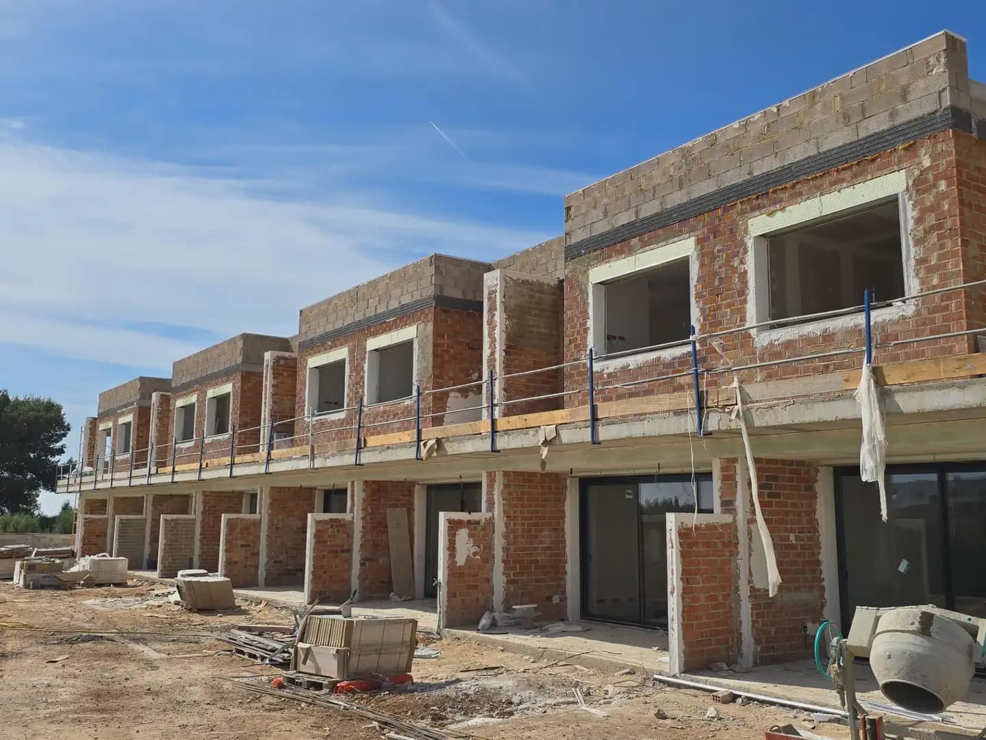 3 makuuhuone Rivitalo myytävänä paikassa L'Ametlla de Mar mukana uima-altaan 
autotalli - 385 000 € (Ref: 9783429)