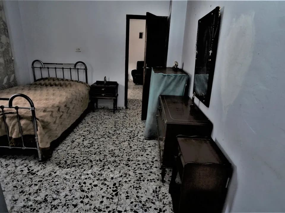 4 soveværelse Byhus til salg i Torvizcon - € 50.000 (Ref: 7413768)