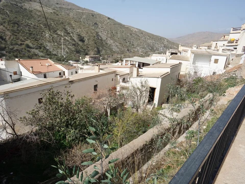 4 soveværelse Byhus til salg i Torvizcon - € 50.000 (Ref: 7413768)