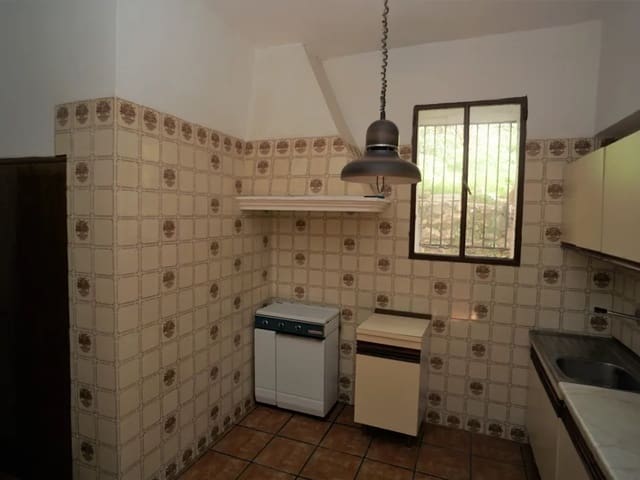4 bedroom Townhouse for sale in Torvizcón - € 50,000 (Ref: 7413768)