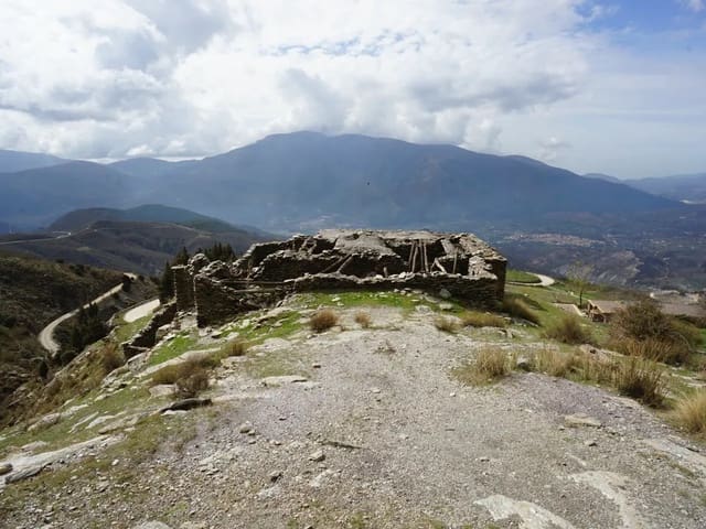 Ruin til salg i Soportújar - € 49.000 (Ref: 7879567)