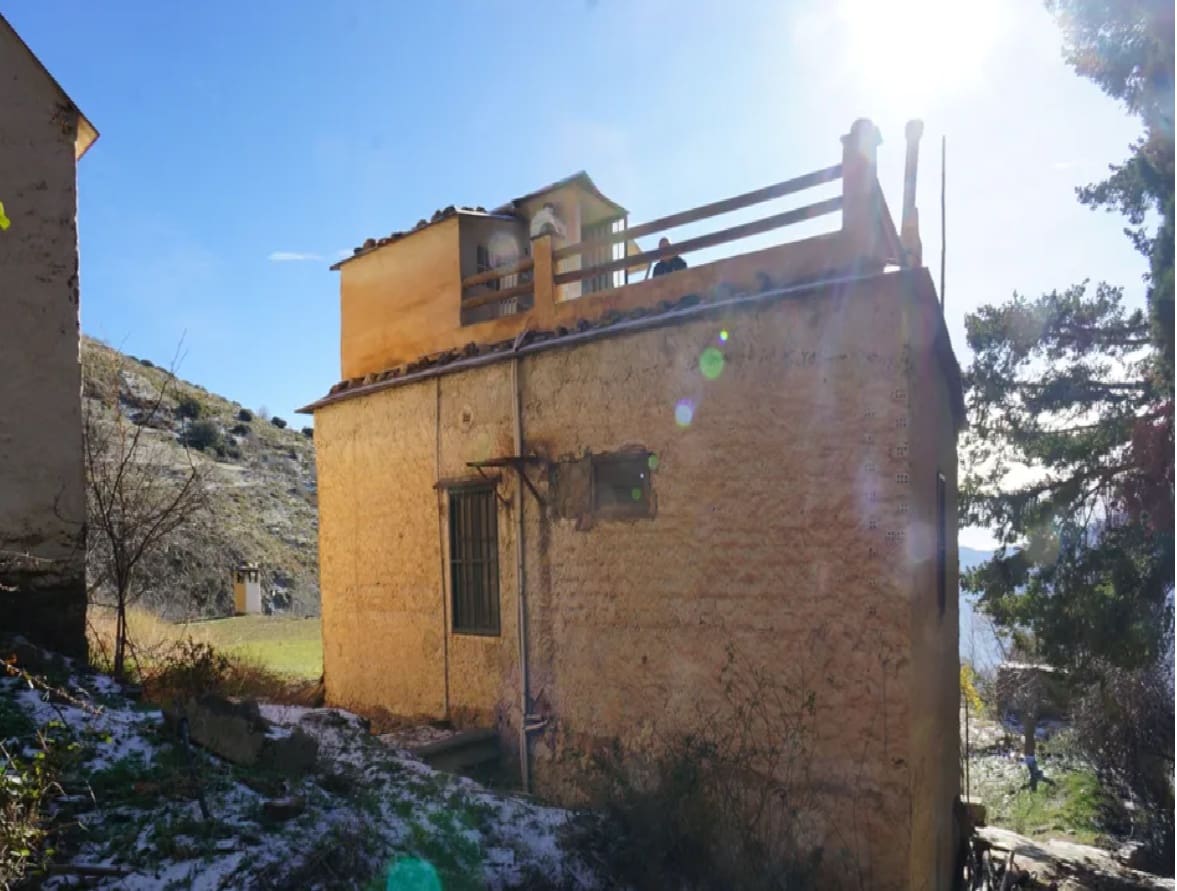 3 soveværelse Finca/Landehus til salg i Soportujar - € 65.000 (Ref: 8018167)