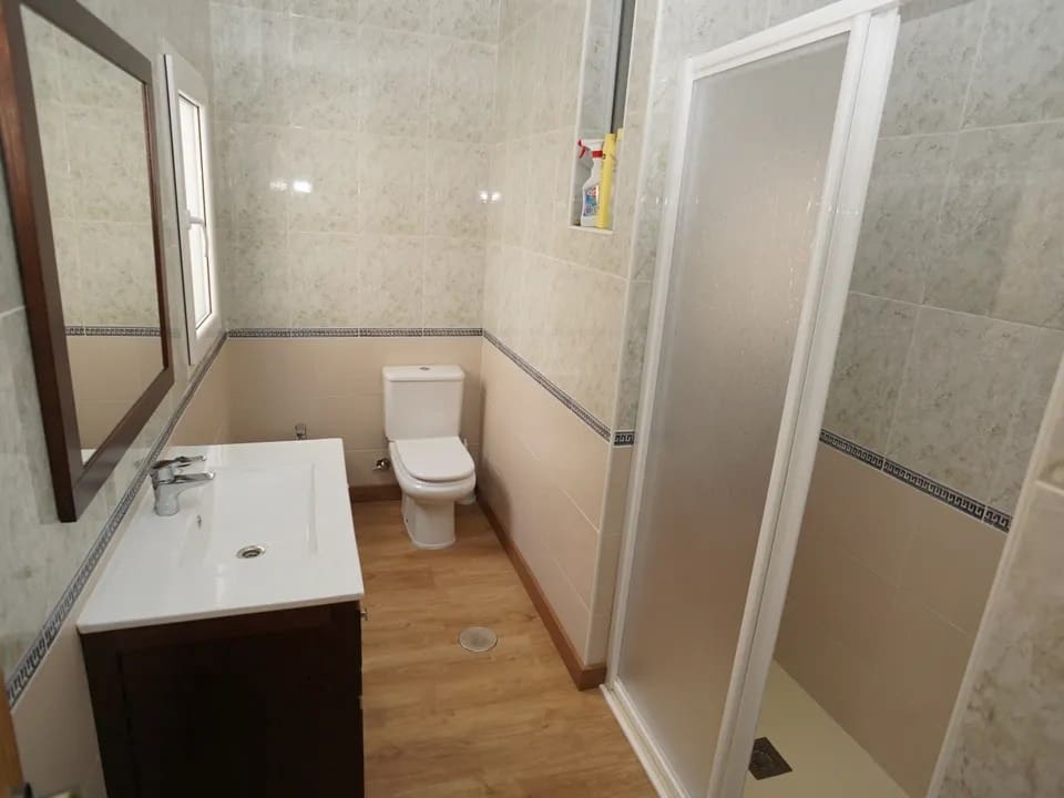 4 soveværelse Lejlighed til salg i Orgiva - € 150.000 (Ref: 8640063)