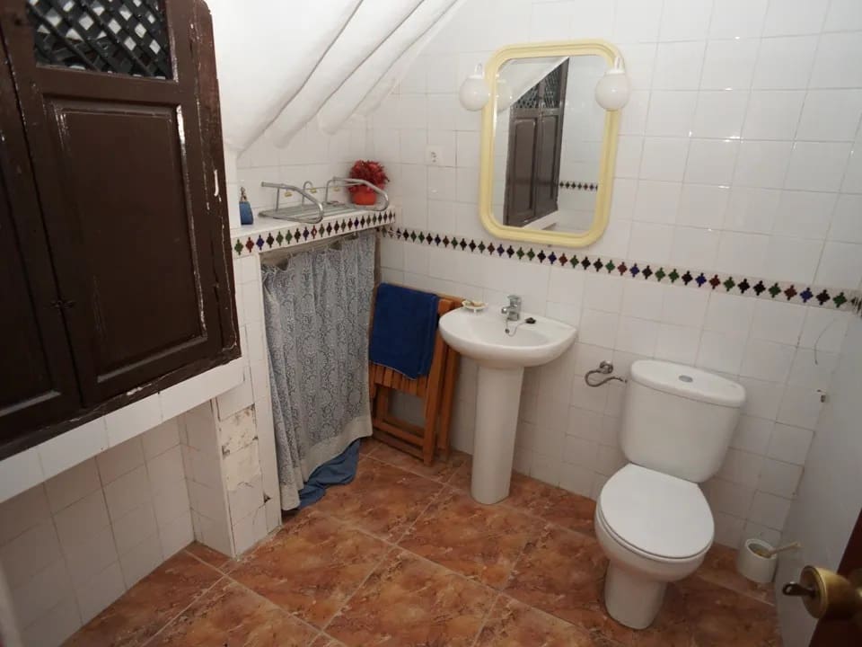 5 sypialnia Dom na sprzedaż w Orgiva - 119 900 € (Ref: 9126291)