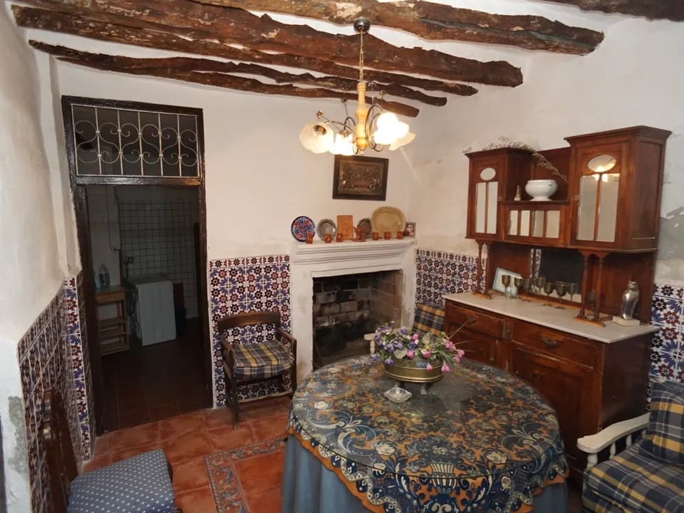 5 sypialnia Dom na sprzedaż w Orgiva - 119 900 € (Ref: 9126291)