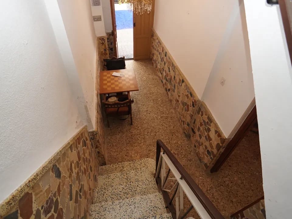 4 soveværelse Byhus til salg i Orgiva - € 140.000 (Ref: 9193052)