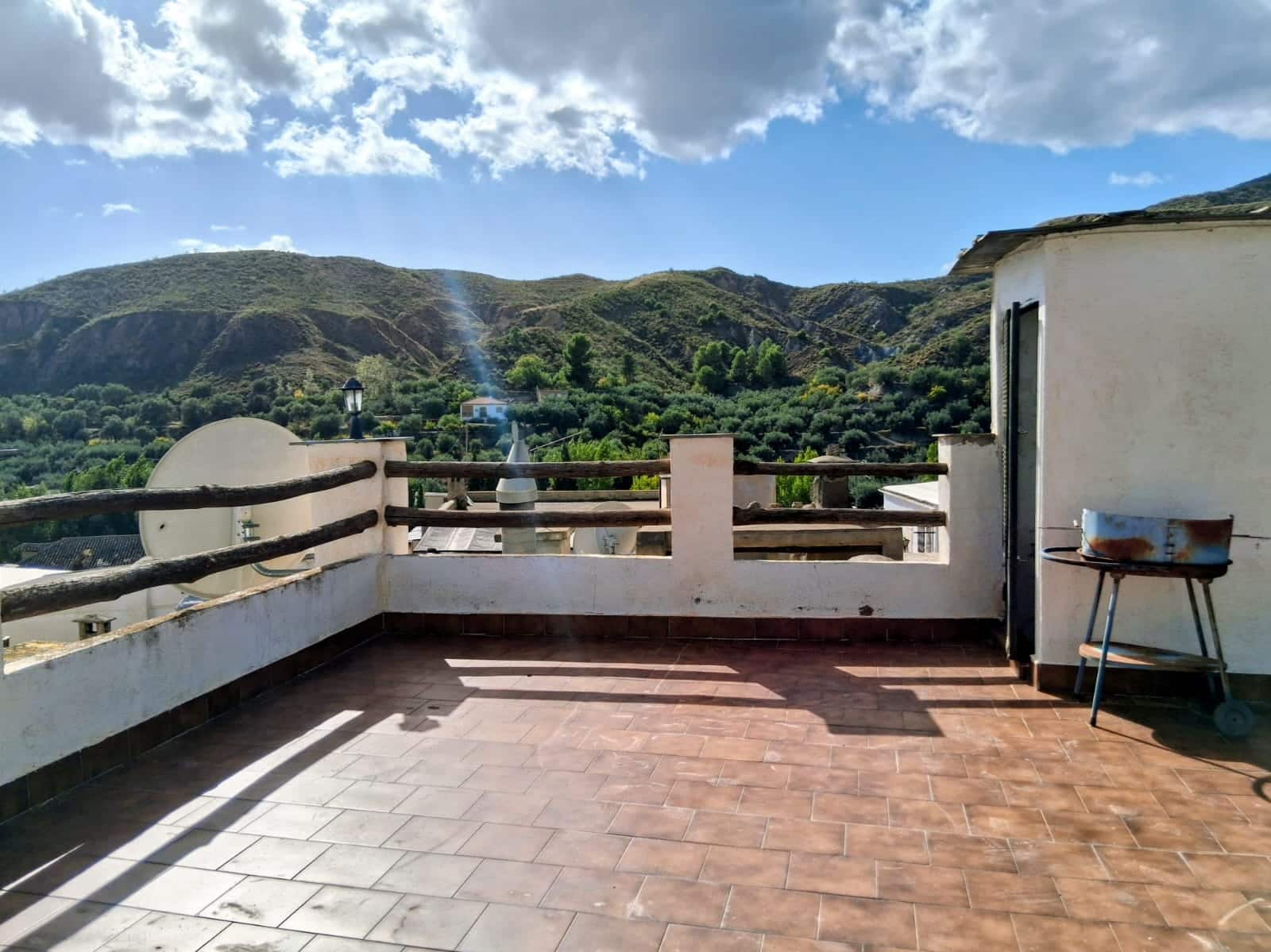 3 soverom Hus til salgs i Yator - € 50 000 (Ref: 9324811)