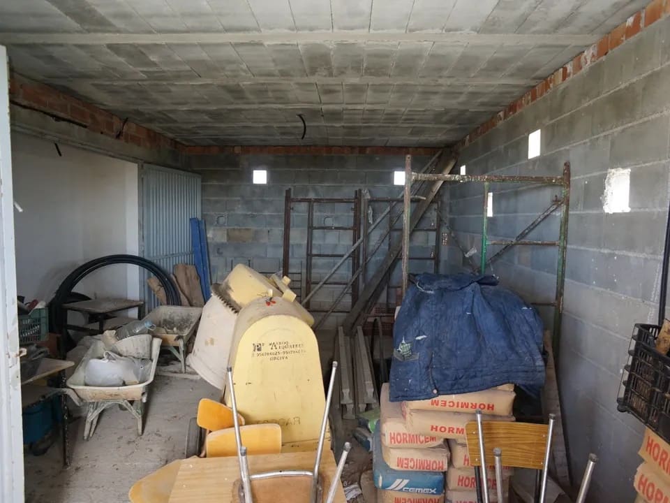 2 bedroom Finca/Country House for sale in Torvizcon - € 70,000 (Ref: 9618546)