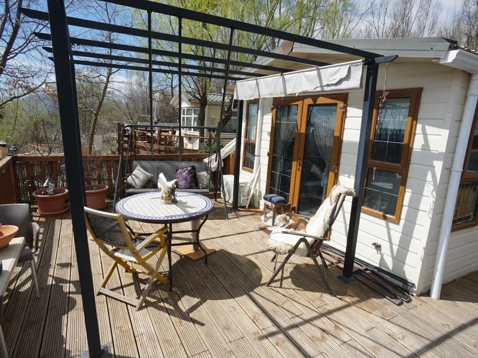 2 bedroom Mobile Home for sale in Pitres - € 18,000 (Ref: 9733947)