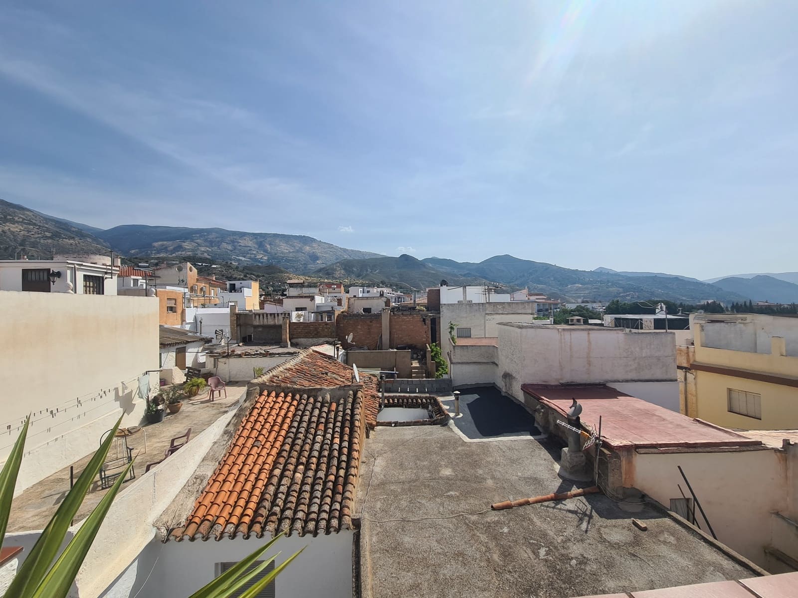 2 bedroom Townhouse for sale in Orgiva - € 97,000 (Ref: 9826835)