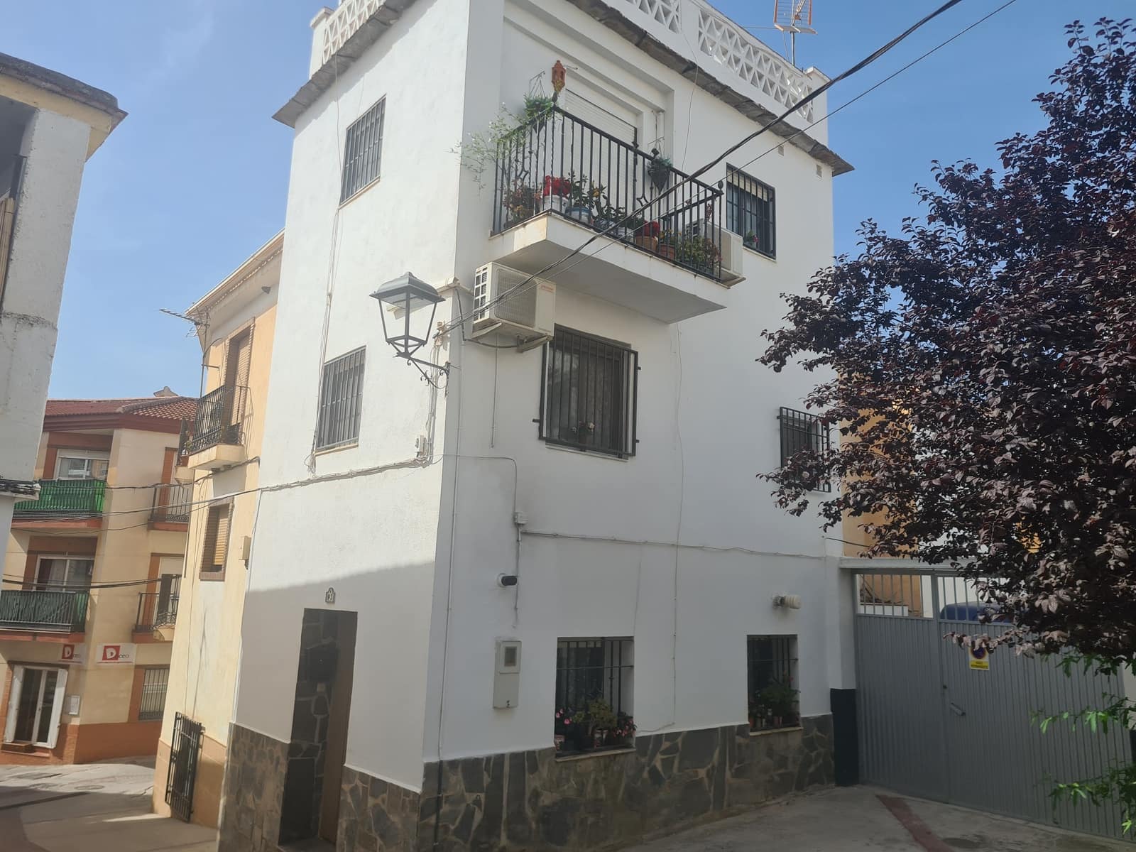 2 bedroom Townhouse for sale in Orgiva - € 97,000 (Ref: 9826835)