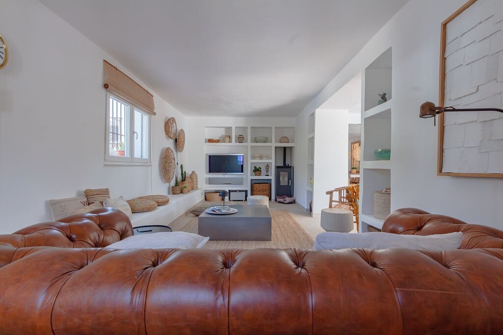 6 soveværelse Finca/Landehus til salg i Colmenar med swimmingpool garage - € 1.185.000 (Ref: 10058009)