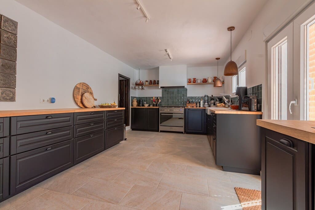 6 soveværelse Finca/Landehus til salg i Colmenar med swimmingpool garage - € 1.185.000 (Ref: 10058009)