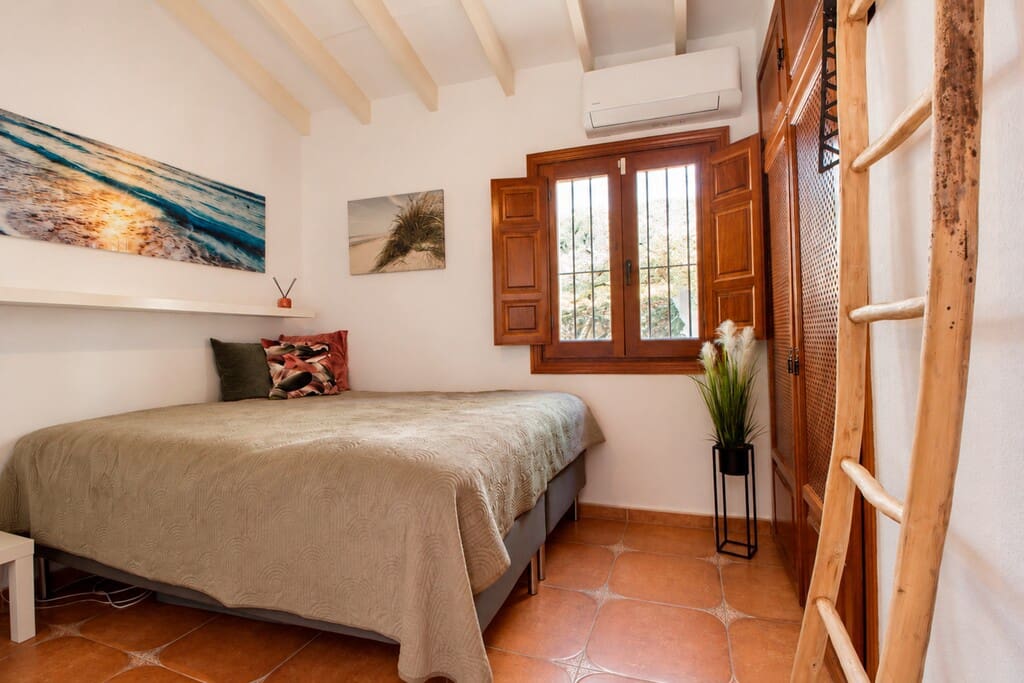 Finca/Casa Rural de 2 habitaciones en Cómpeta en venta con piscina garaje - 595.000 € (Ref: 10157415)