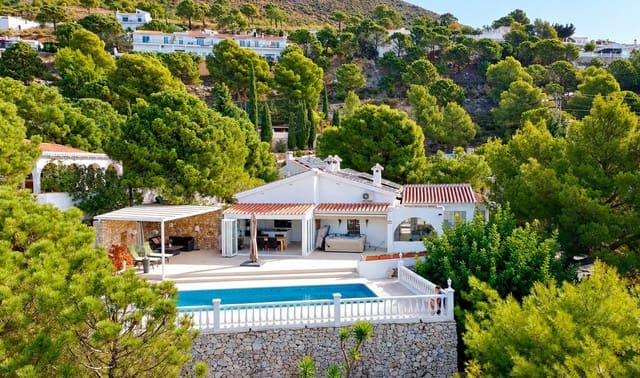 2 slaapkamer Finca/Landhuis te koop in Cómpeta met zwembad garage - € 595.000 (Ref: 10157415)