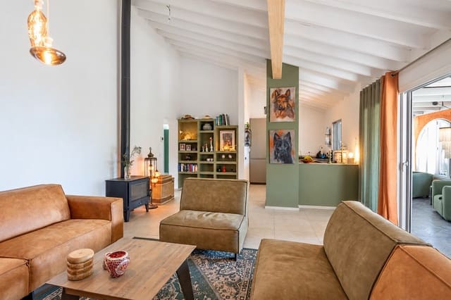 2 soveværelse Finca/Landehus til salg i Cómpeta med swimmingpool garage - € 480.000 (Ref: 10159118)