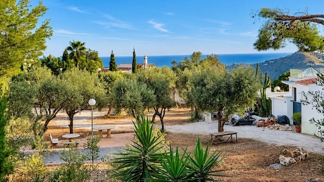 2 soveværelse Finca/Landehus til salg i Cómpeta med swimmingpool garage - € 480.000 (Ref: 10159118)
