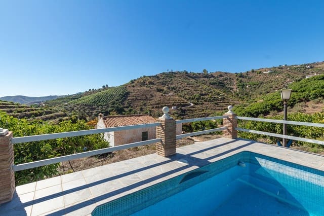 3 soveværelse Finca/Landehus til salg i Frigiliana med swimmingpool garage - € 379.000 (Ref: 10179772)