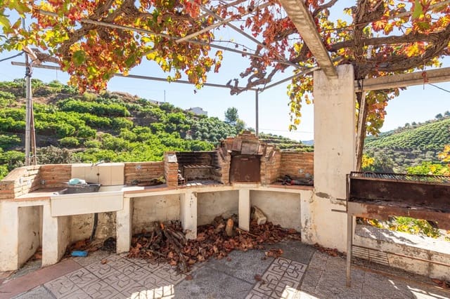 3 soveværelse Finca/Landehus til salg i Frigiliana med swimmingpool garage - € 379.000 (Ref: 10179772)