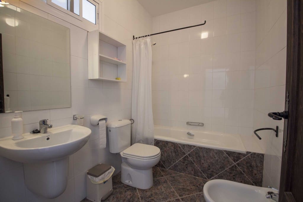7 sypialnia Hotel na sprzedaż w Rincon de la Victoria z basenem - 994 995 € (Ref: 5067114)