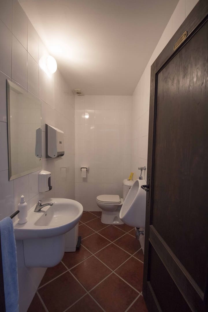 7 sypialnia Hotel na sprzedaż w Rincon de la Victoria z basenem - 994 995 € (Ref: 5067114)