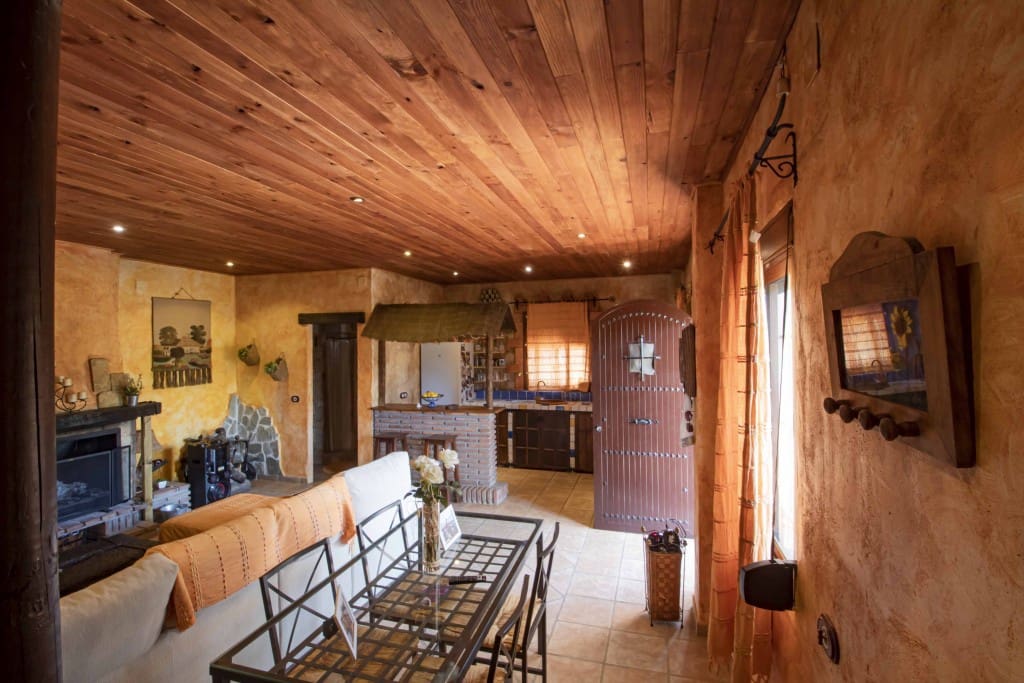 7 sypialnia Finka/Dom wiejski na sprzedaż w Riogordo z basenem garażem - 800 000 € (Ref: 6011466)