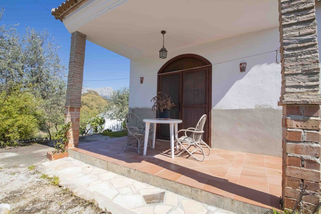 7 sypialnia Finka/Dom wiejski na sprzedaż w Riogordo z basenem garażem - 800 000 € (Ref: 6011466)