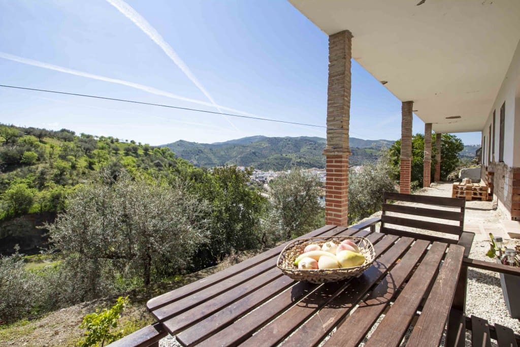 7 sypialnia Finka/Dom wiejski na sprzedaż w Riogordo z basenem garażem - 800 000 € (Ref: 6011466)