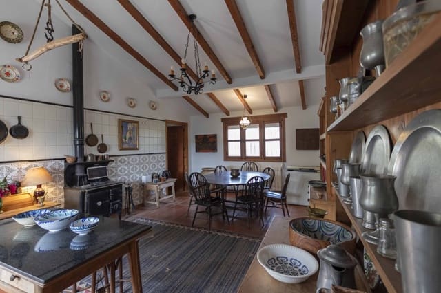 3 slaapkamer Finca/Landhuis te koop in Sedella met zwembad - € 398.000 (Ref: 7812695)