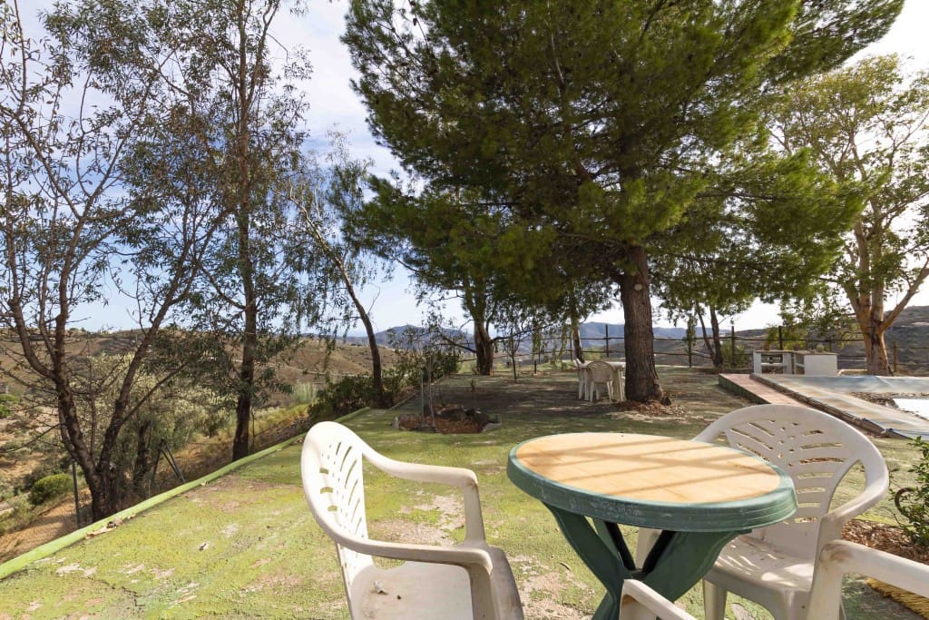 3 soveværelse Finca/Landehus til salg i Sedella med swimmingpool - € 398.000 (Ref: 7812695)