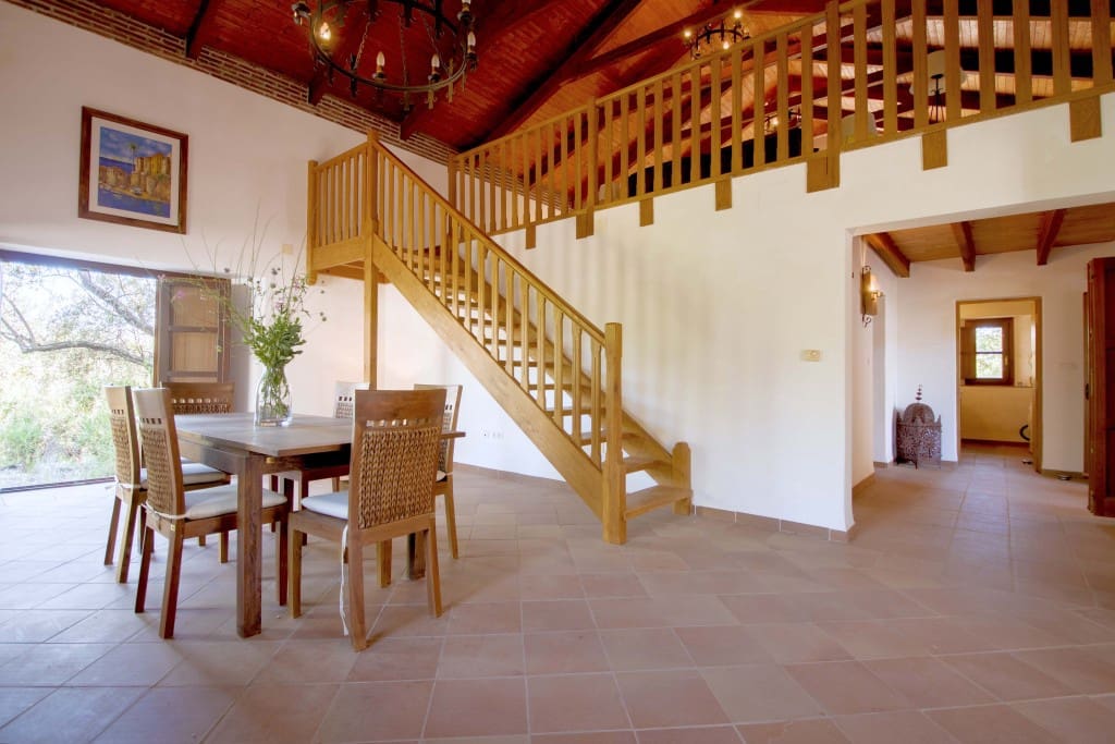 4 soveværelse Finca/Landehus til salg i Comares med swimmingpool - € 695.000 (Ref: 9062171)