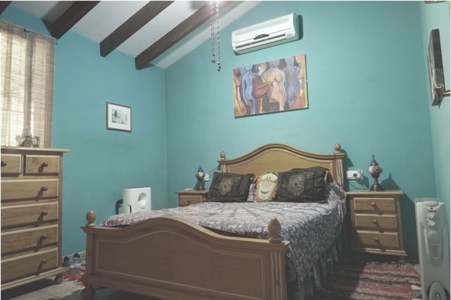 4 sovrum Finca/Hus på landet till salu i Canillas de Albaida med pool - 359 000 € (Ref: 9312424)